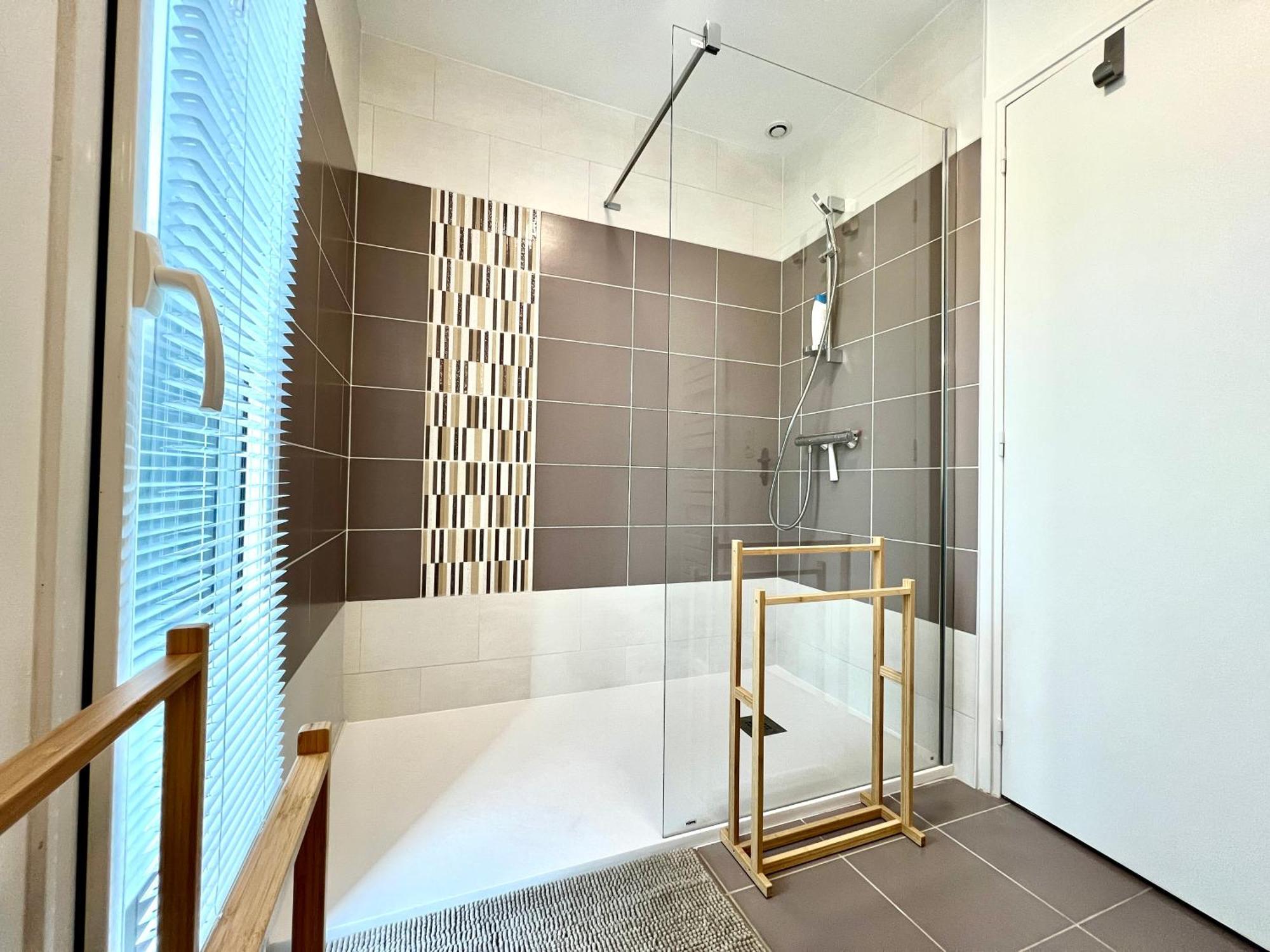 アンボン La Patte D'Ours 2 Bed & Breakfast エクステリア 写真